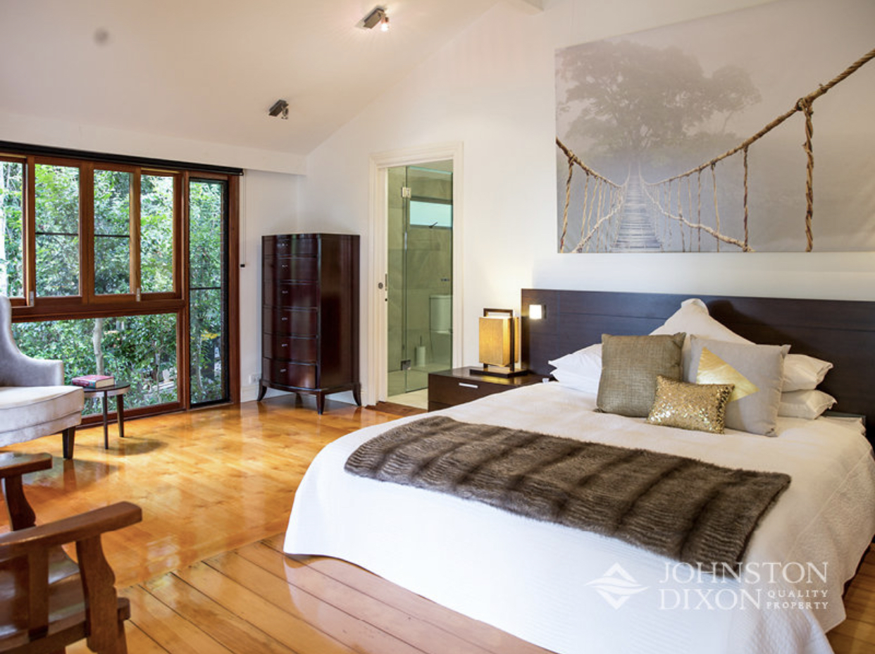 Corinda Queenslander makes dreams come true! Queenslander Homes