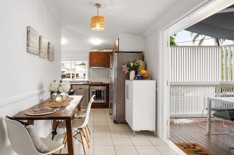 kitchen cottage