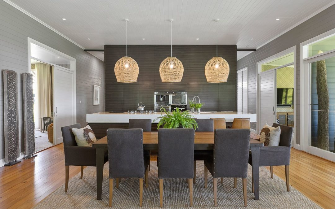 Charltons, Federal — dining room